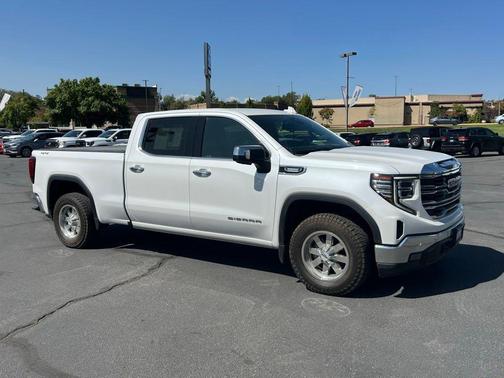 2022 GMC Sierra 1500 SLT