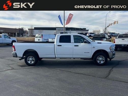 2019 RAM 3500 Tradesman Crew Cab 4x4 8' Box