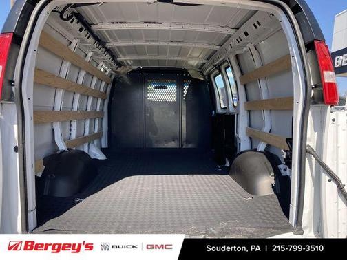 2024 GMC Savana 2500 Work Van