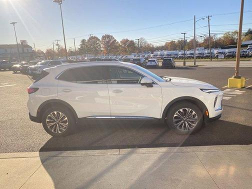 2025 Buick Envision Preferred