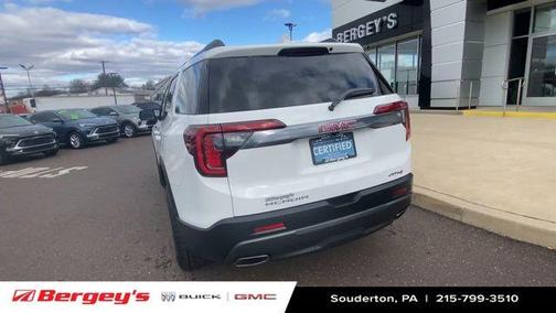 2023 GMC Acadia AT4