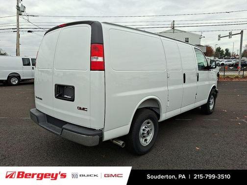 2025 GMC Savana 3500 Work Van