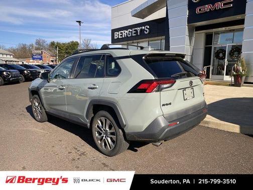 2019 Toyota RAV4 XLE Premium