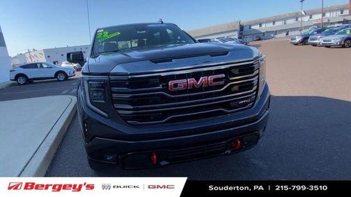 2022 GMC Sierra 1500 AT4