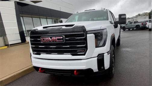 2025 GMC Sierra 2500 AT4