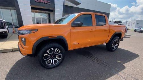 2025 GMC Canyon AT4