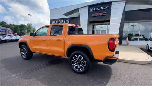 2025 GMC Canyon AT4