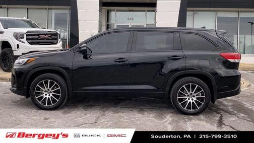 2018 Toyota Highlander SE