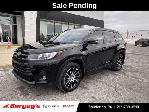 2018 Toyota Highlander SE