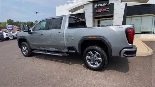 2025 GMC Sierra 2500 SLT