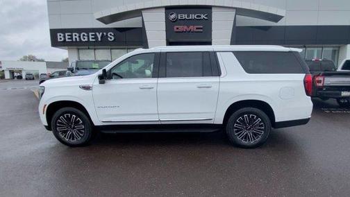 2025 GMC Yukon XL Elevation