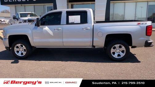 Silver Ice Metallic 2018 Chevrolet Silverado 1500 LT