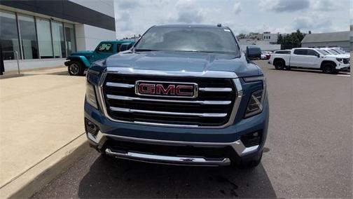 2025 GMC Yukon Elevation