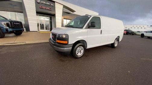 2025 GMC Savana 3500 Work Van