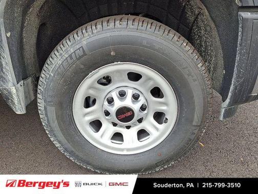 2025 GMC Sierra 2500 Pro