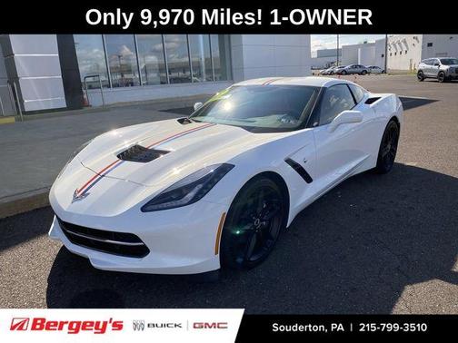 Arctic White 2019 Chevrolet Corvette Stingray