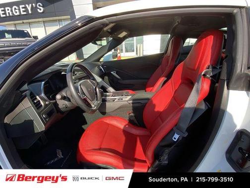 Arctic White 2019 Chevrolet Corvette Stingray