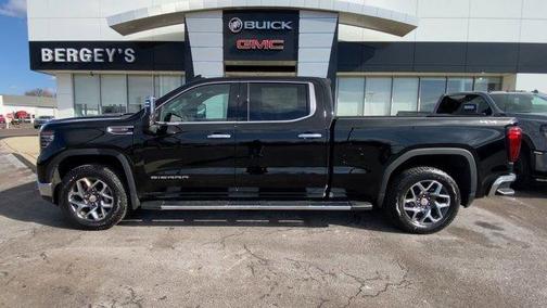2025 GMC Sierra 1500 SLT