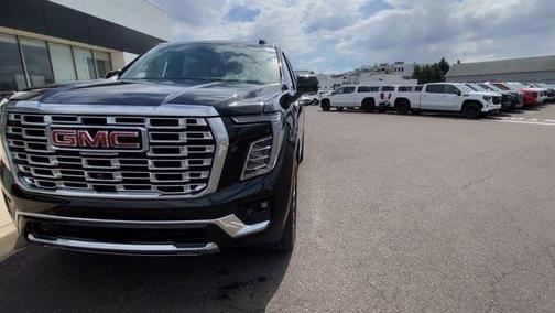 2025 GMC Yukon XL Denali