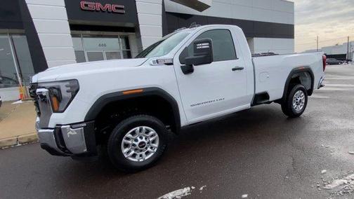 2025 GMC Sierra 2500 Pro