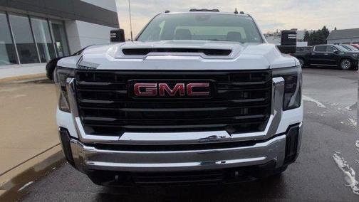 2025 GMC Sierra 2500 Pro