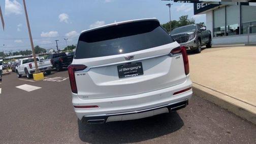 2022 Cadillac XT6 Premium Luxury AWD