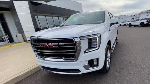 2021 GMC Yukon XL SLT