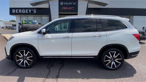 2019 Honda Pilot Touring 8-Passenger