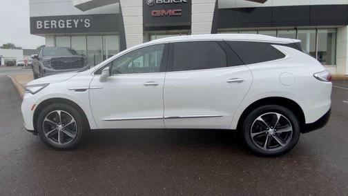 2022 Buick Enclave Essence