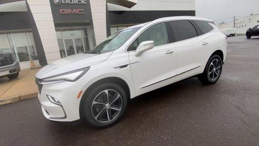2022 Buick Enclave Essence