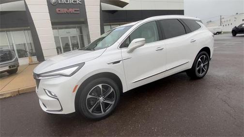 2022 Buick Enclave Essence