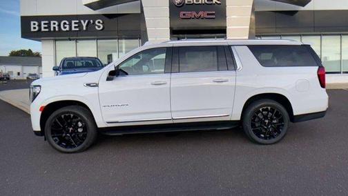 2023 GMC Yukon XL SLT