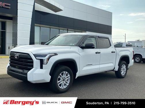 2023 Toyota Tundra SR5