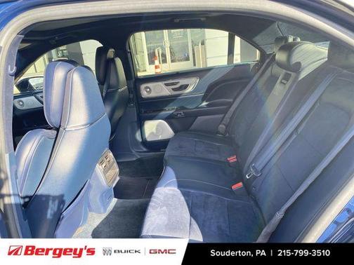 2018 Lincoln Continental Black Label