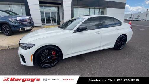 Alpine White 2022 BMW M340 i xDrive