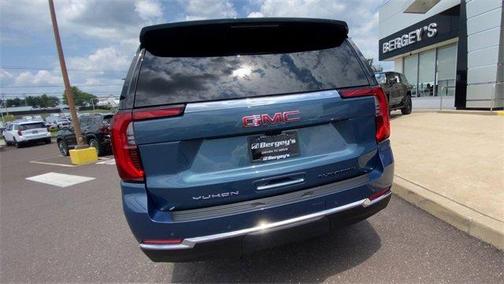 2025 GMC Yukon Elevation