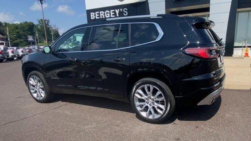 2025 GMC Acadia Denali