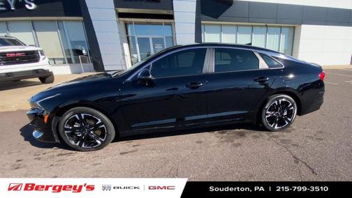 Ebony Black 2024 Kia K5 GT-Line