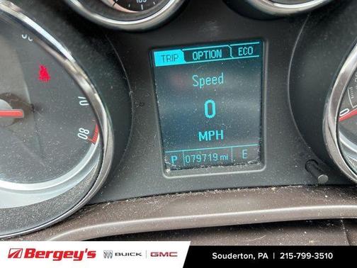 White Diamond Tri-Coat 2013 Buick Regal Premium 1