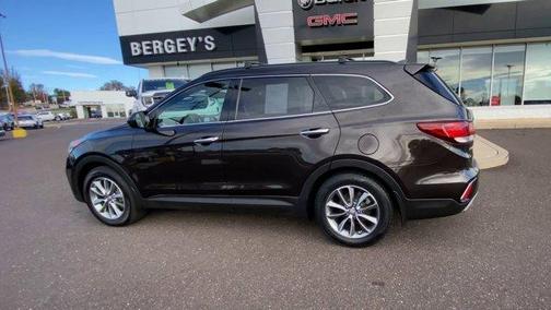 2018 Hyundai SANTA FE SE
