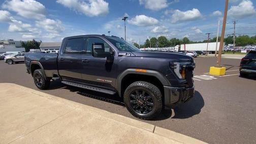 2025 GMC Sierra 2500 AT4