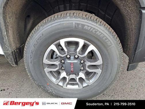 2026 GMC Sierra 2500 SLE