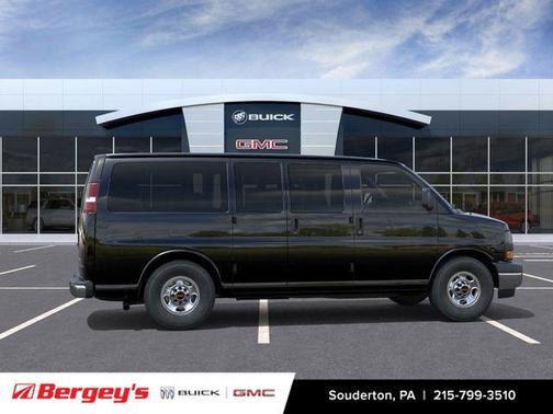 2025 GMC Savana 2500 LT
