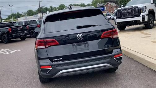 2022 Volkswagen Taos 1.5T SE
