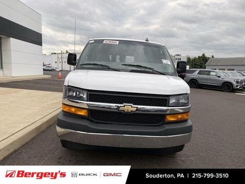 Summit White 2024 Chevrolet Express 2500 Work Van