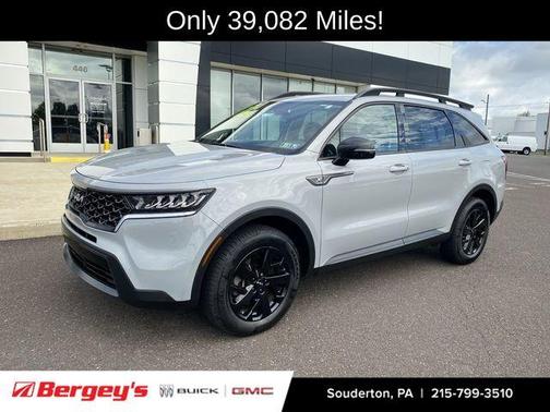 2022 Kia Sorento S