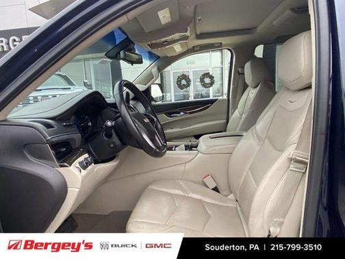 2019 Cadillac Escalade Luxury