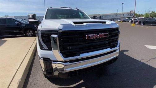 2025 GMC Sierra 2500 Pro