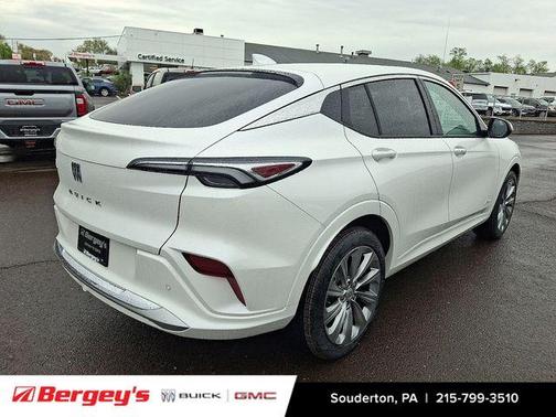 White Frost Tri-Coat 2026 Buick Envista Avenir