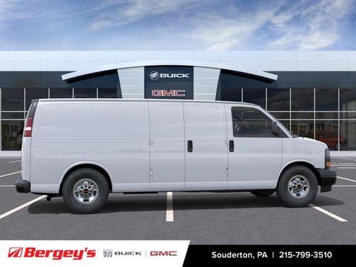 2025 GMC Savana 3500 Work Van